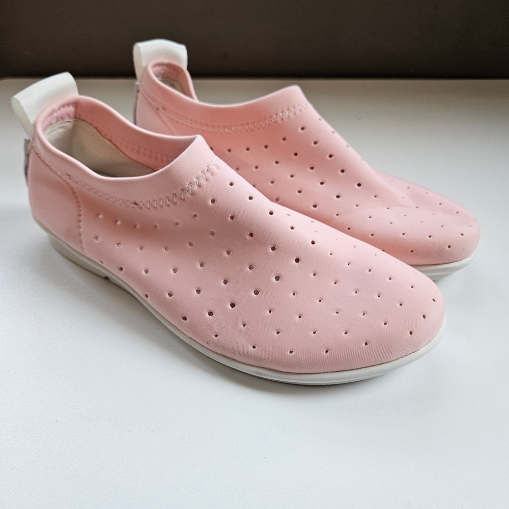 Bussola Perforated Slip On Shoes Womens 38 Neotec Blush Pink Coimbra Beach Water